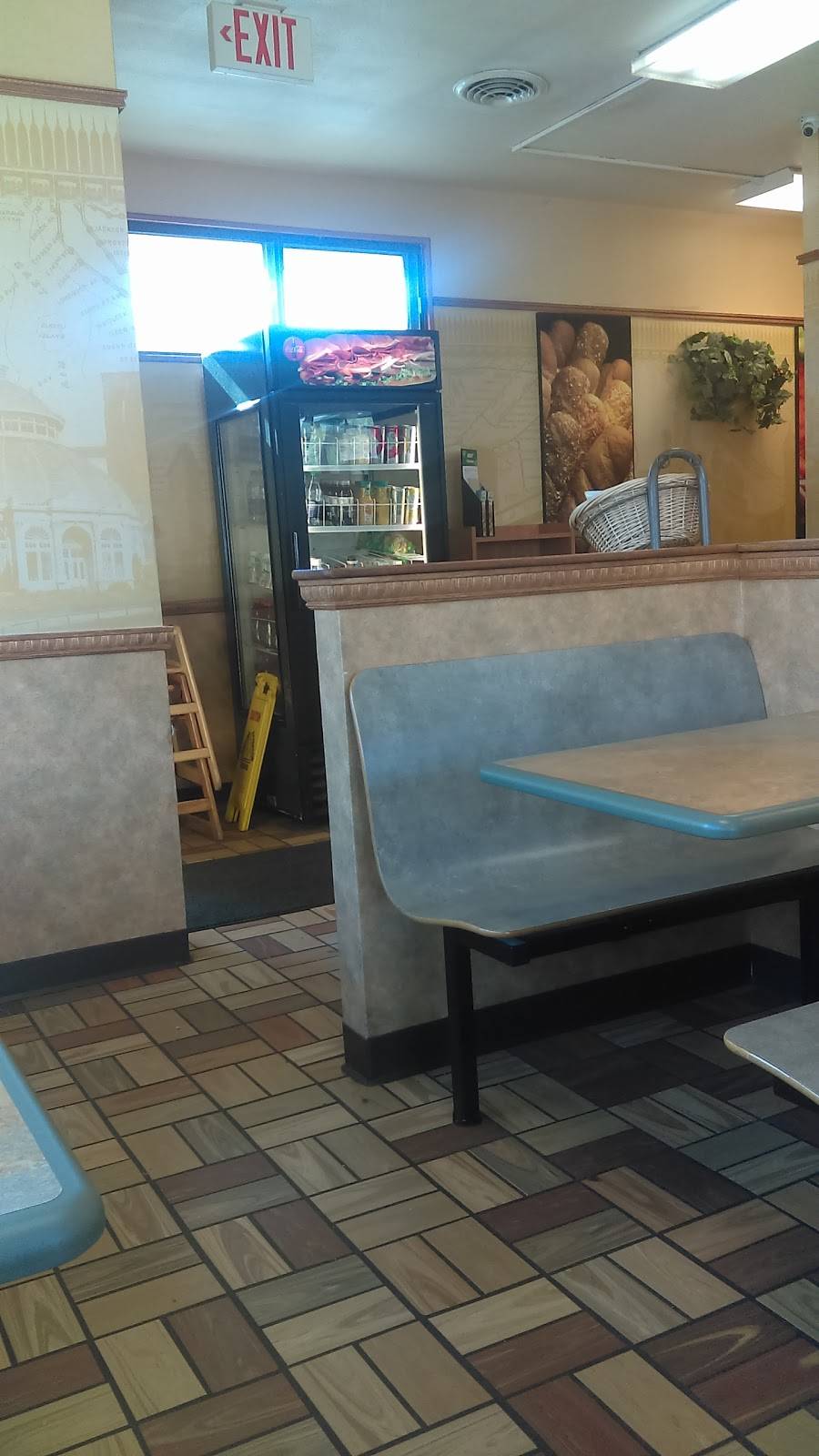 Subway | meal takeaway | 307 N 2nd St, Cherokee, IA 51012, USA | 7122252755 OR +1 712-225-2755