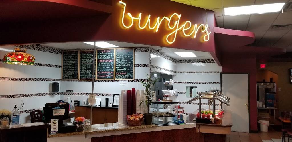 Hollywood burger | restaurant | 1200 S Blue Mound Rd, Fort Worth, TX 76131, USA | 8173060777 OR +1 817-306-0777