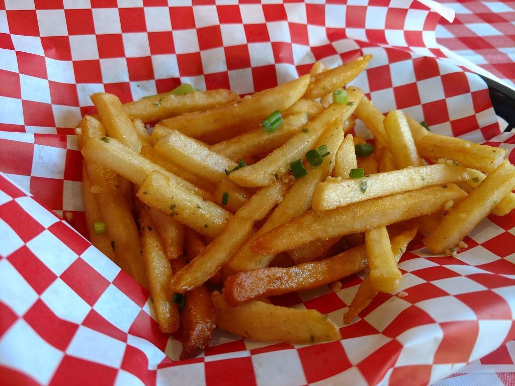 Mountain Pizza | restaurant | 148 E Sierra Ave, Portola, CA 96122, USA | 5308329791 OR +1 530-832-9791