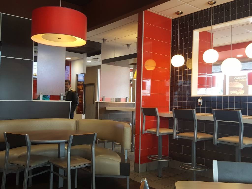 McDonalds | cafe | 7340 W, IN-28, Elwood, IN 46036, USA | 7655520243 OR +1 765-552-0243