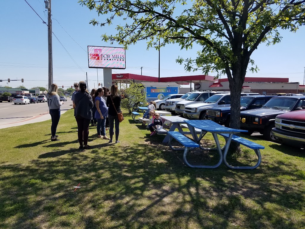 Joshs Sno Shack 71st and Garnett | restaurant | 11214 E 71st St, Tulsa, OK 74133, USA | 5735756747 OR +1 573-575-6747