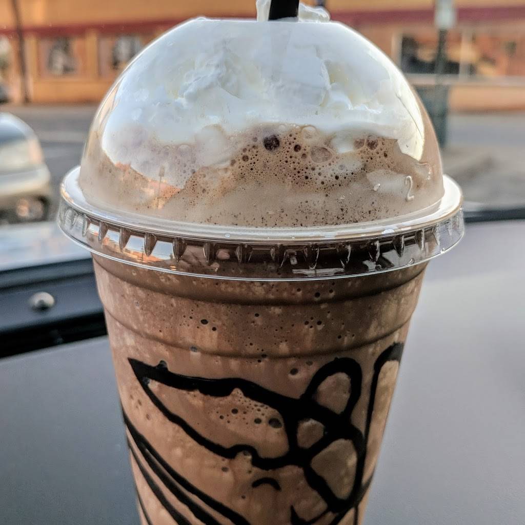 Grind Cafe | restaurant | 136 W Union St, Morganton, NC 28655, USA | 8284304343 OR +1 828-430-4343