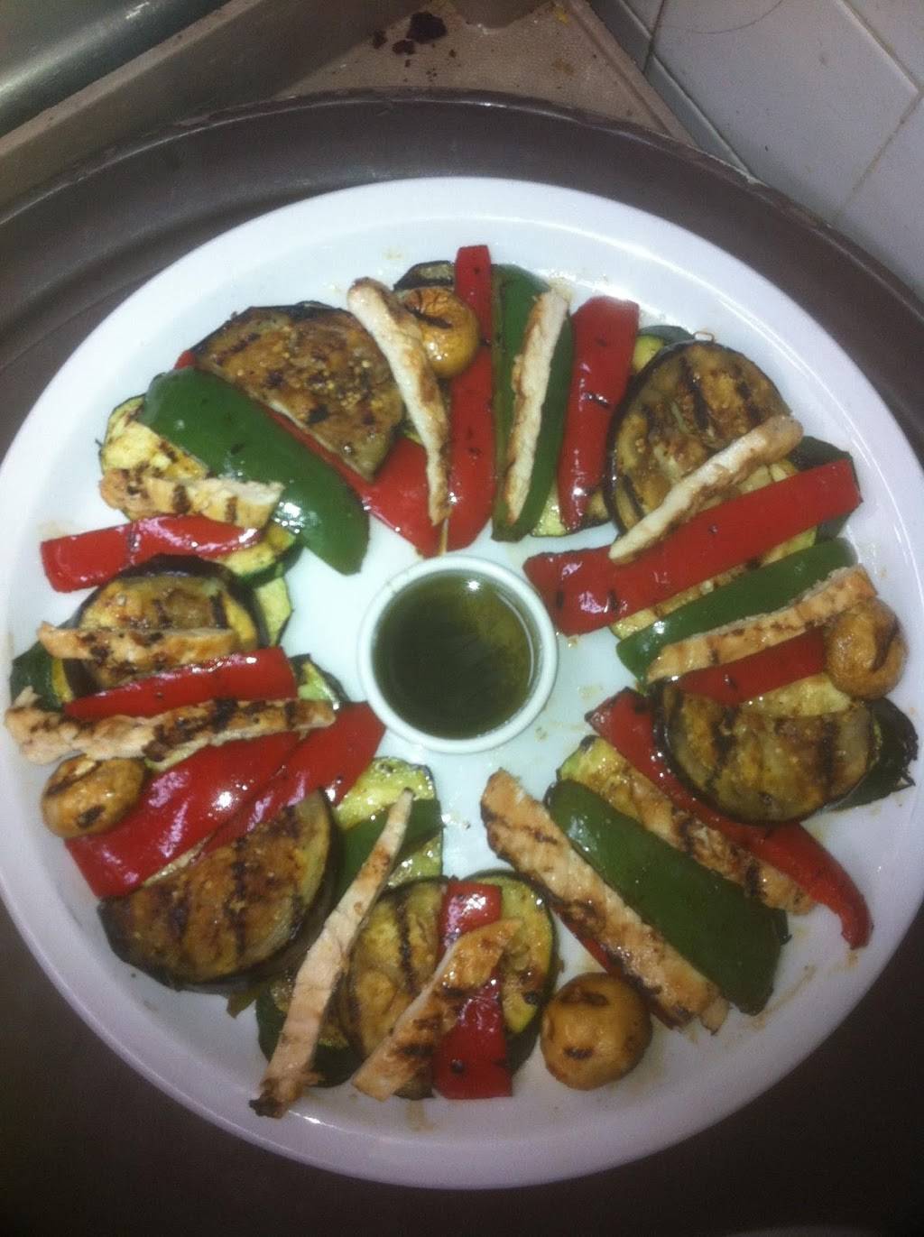 Anthonys Lucky Duck | restaurant | 9 Nassau Blvd, Garden City, NY 11530, USA | 5164854848 OR +1 516-485-4848