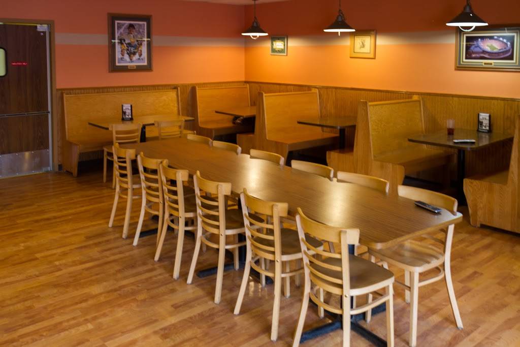 Oregon Pizza Pit | meal delivery | 130 N Main St, Oregon, WI 53575, USA | 6088357744 OR +1 608-835-7744