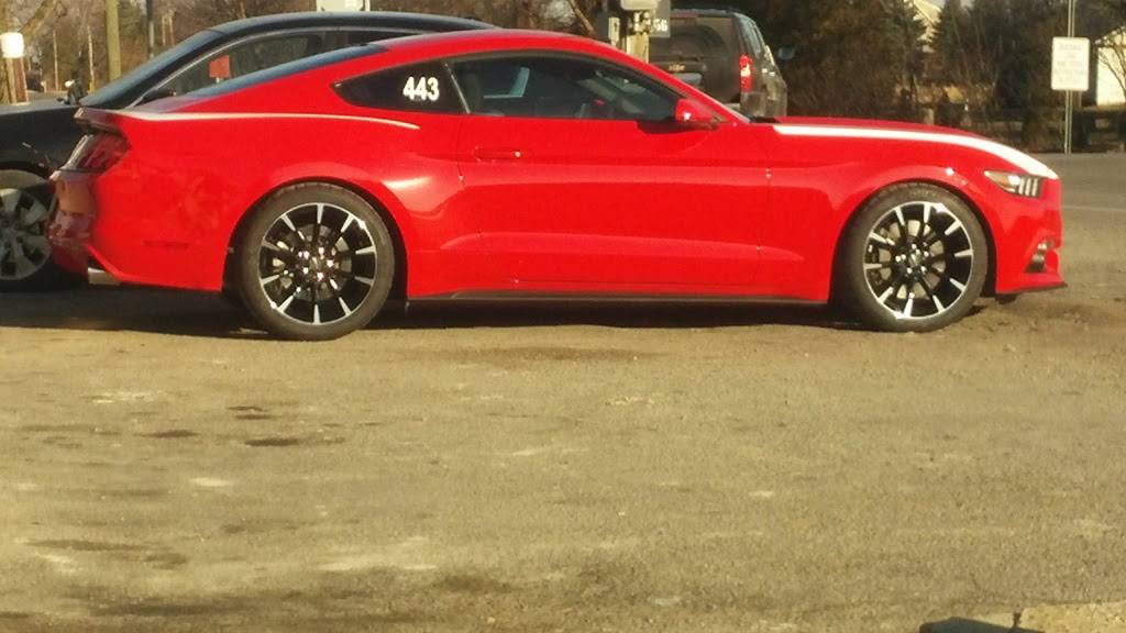 Lewis Pizza & Liquor | meal takeaway | 5792 Lewis Ave, Ida, MI 48140, USA | 7342692421 OR +1 734-269-2421