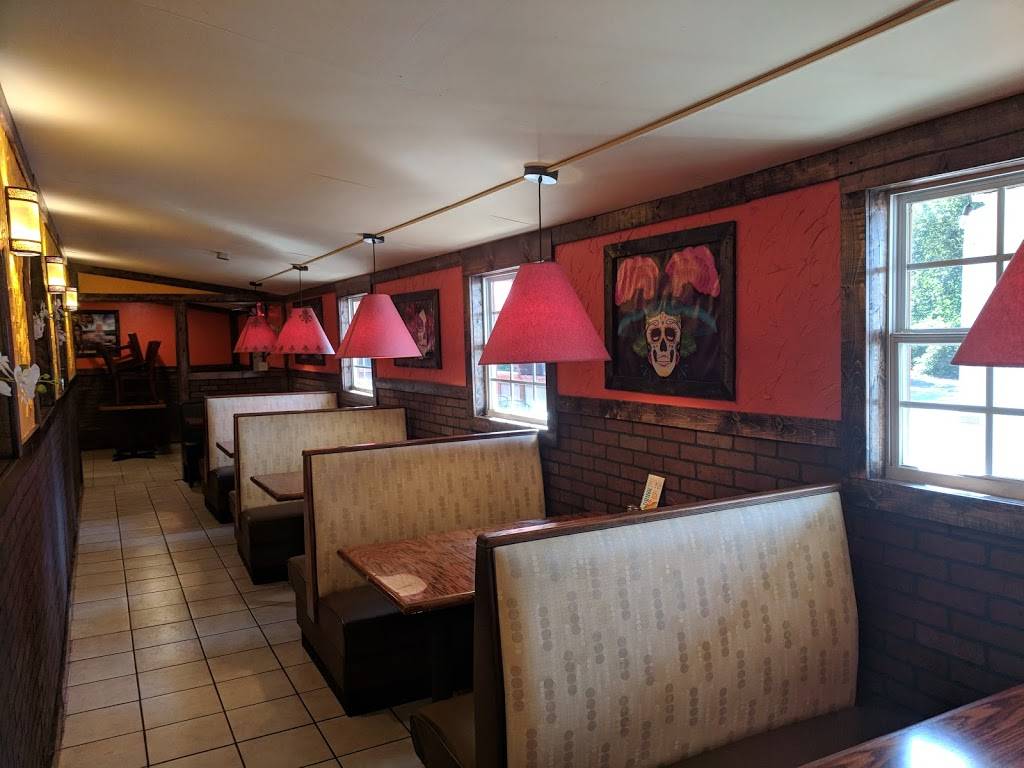 Mexican Restaurant Cantinita Grill And Bar | restaurant | 1014 W Floyd Baker Blvd, Gaffney, SC 29341, USA | 8646491276 OR +1 864-649-1276