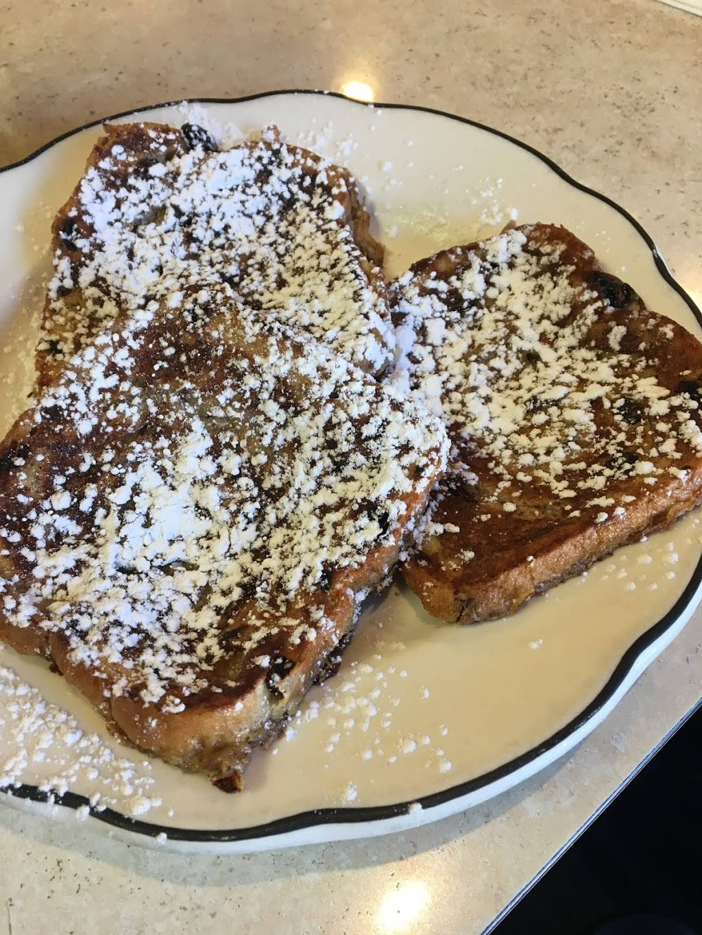 Chateau coffee shop | restaurant | 1 Station Plaza, Woodmere, NY 11598, USA | 5163740310 OR +1 516-374-0310