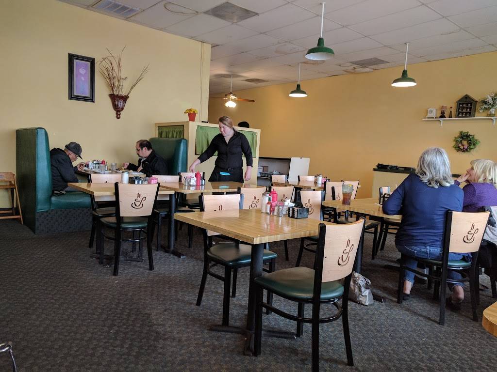 Waffle Factory | restaurant | 2253 Jackson Ave, Escalon, CA 95320, USA | 2098388888 OR +1 209-838-8888