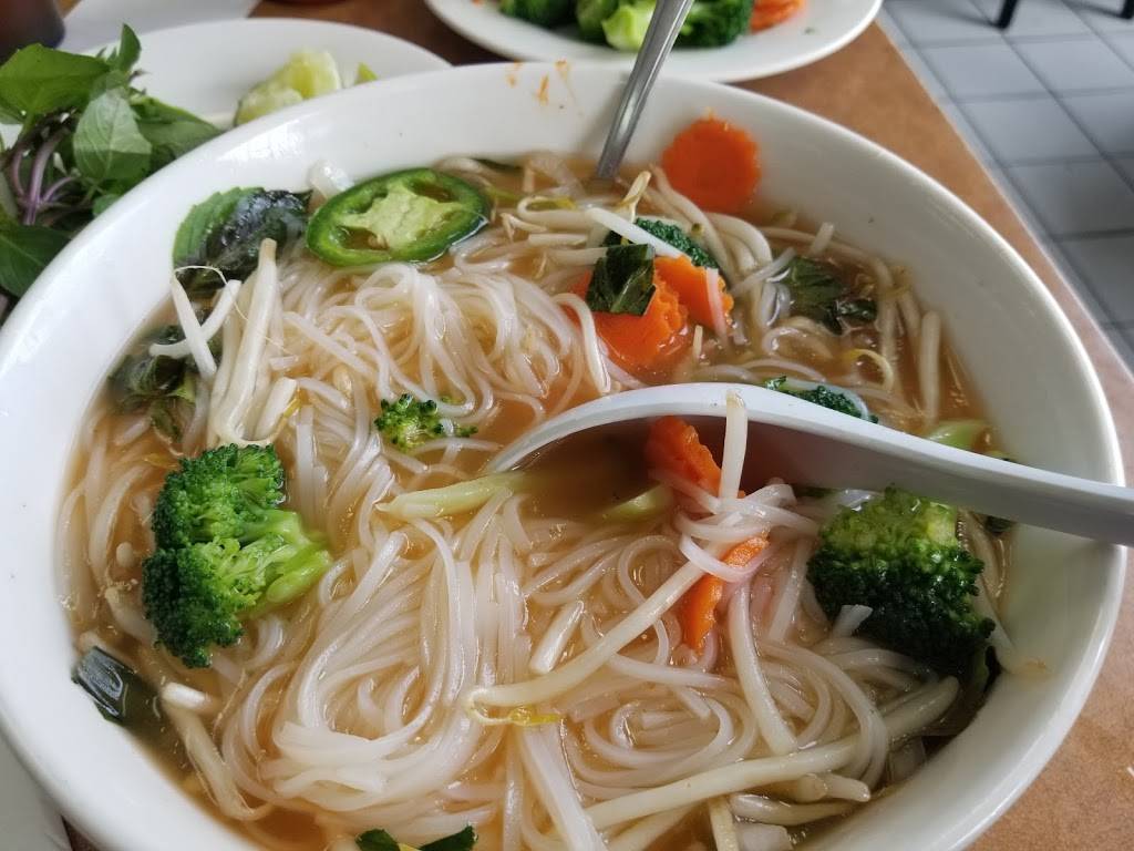 Pho Cali Restaurant | restaurant | 120 S Harbor Blvd, Santa Ana, CA 92704, USA | 7145314556 OR +1 714-531-4556