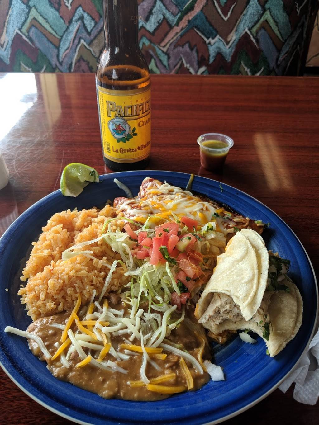 Jalapenos | restaurant | 2249 Cleveland Ave, Fort Myers, FL 33901, USA | 2393373319 OR +1 239-337-3319