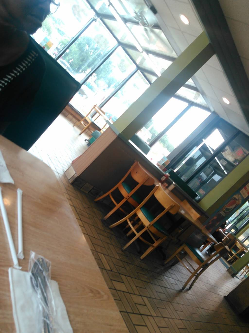 Paradise Pizzeria | restaurant | 6144 Chesapeake Blvd, Norfolk, VA 23513, USA | 7578550100 OR +1 757-855-0100