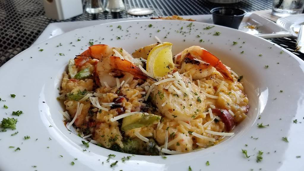 Wrought Iron Grill | restaurant | 317 S Elm St #201, Owosso, MI 48867, USA | 9894729025 OR +1 989-472-9025