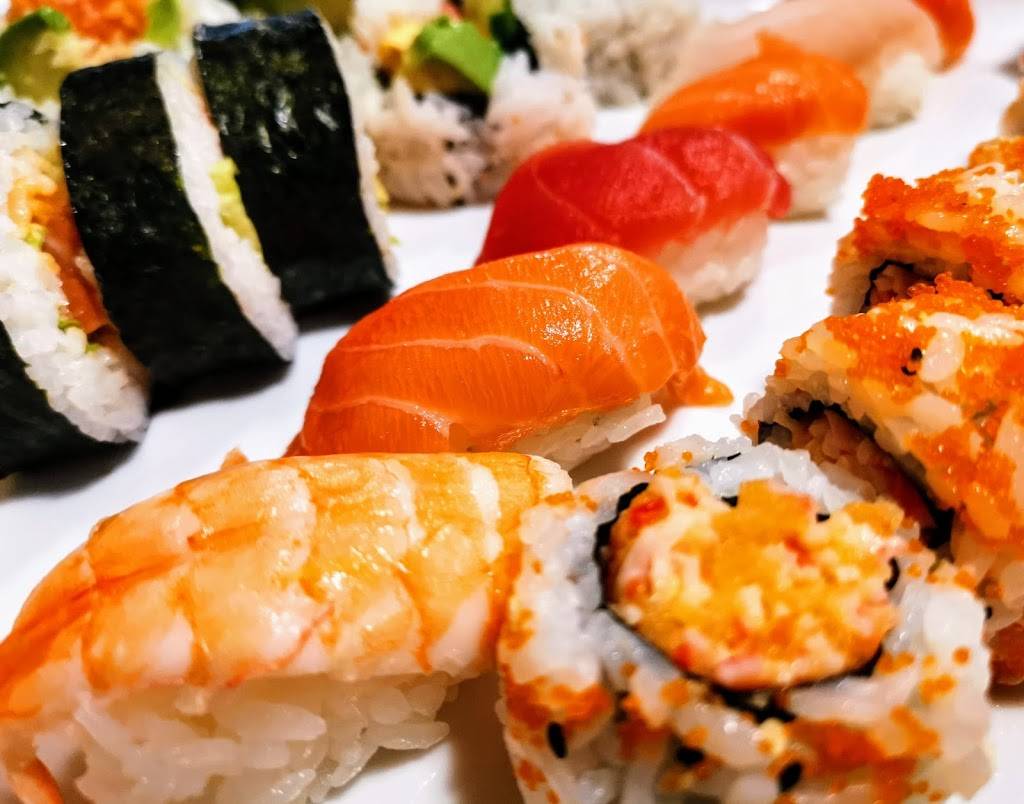 Ye sushi | restaurant | 1723 Rue Poirier, Saint-Laurent, QC H4L 1J4, Canada | 5145435577 OR +1 514-543-5577