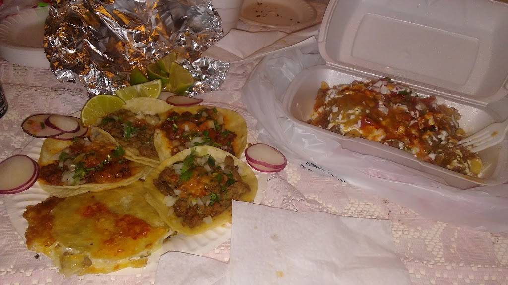 Taquizas Tzintzun | restaurant | 836 E 25th St, Los Angeles, CA 90011, USA | 9092529236 OR +1 909-252-9236