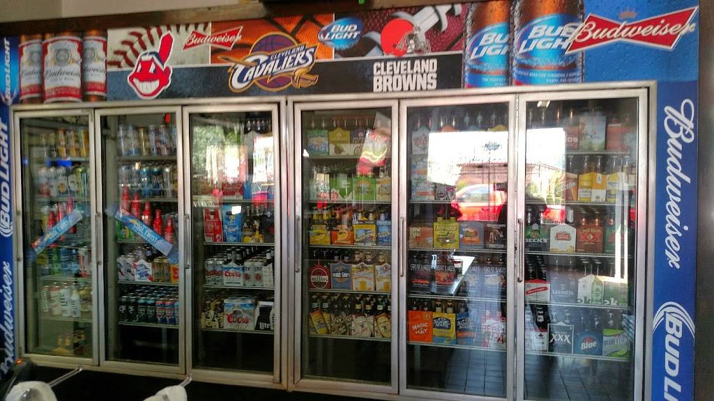 Quickys Drive Thru | meal takeaway | 35652 Vine St, Eastlake, OH 44095, USA | 4409460553 OR +1 440-946-0553