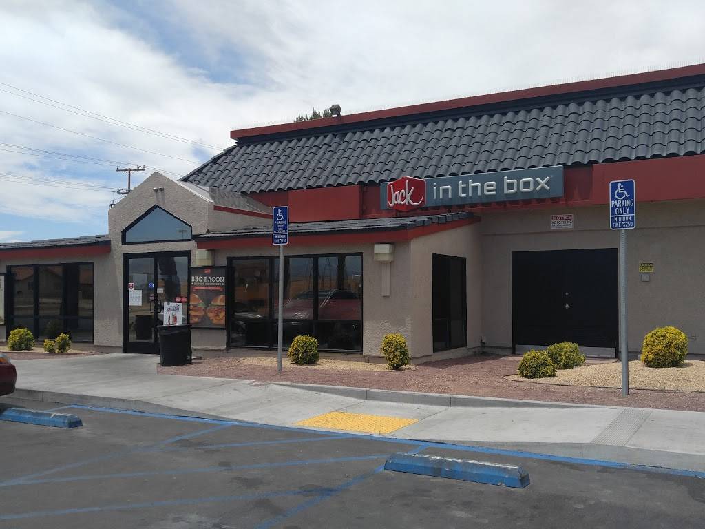 Jack in the Box | restaurant | 21630 Bear Valley Rd, Apple Valley, CA 92308, USA | 7602401746 OR +1 760-240-1746