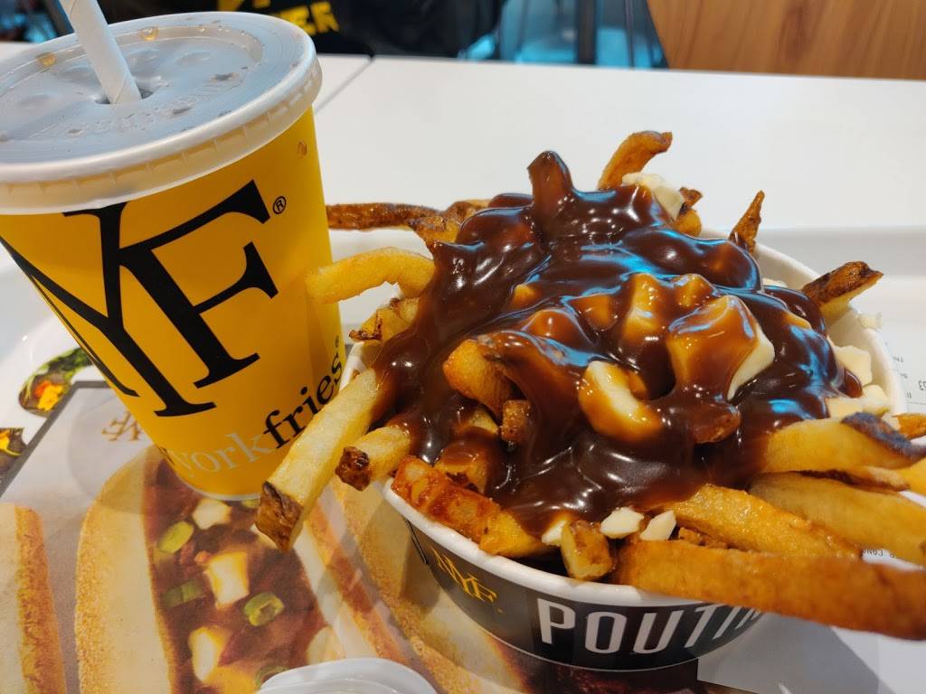 New York Fries - Upper Canada Mall | restaurant | 17600 Yonge St, Newmarket, ON L3Y 4Z1, Canada | 9058364647 OR +1 905-836-4647