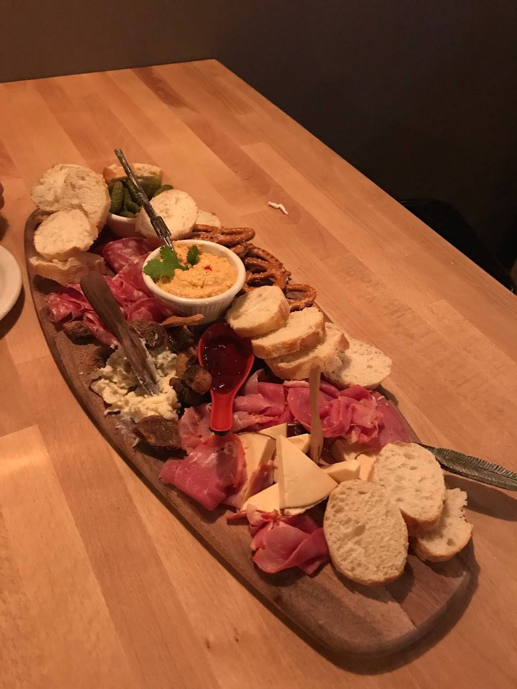 Sip- | restaurant | 6231 Grand Blvd, New Port Richey, FL 34652, USA | 7272038107 OR +1 727-203-8107