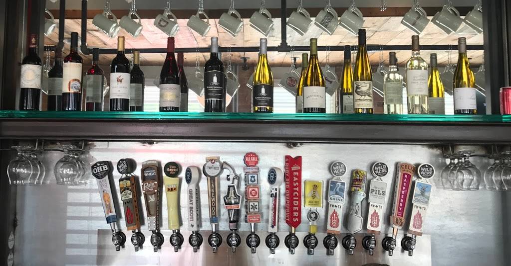 Enos Pizza Tavern | restaurant | 215 S Bois D Arc St, Forney, TX 75126, USA | 4697200400 OR +1 469-720-0400