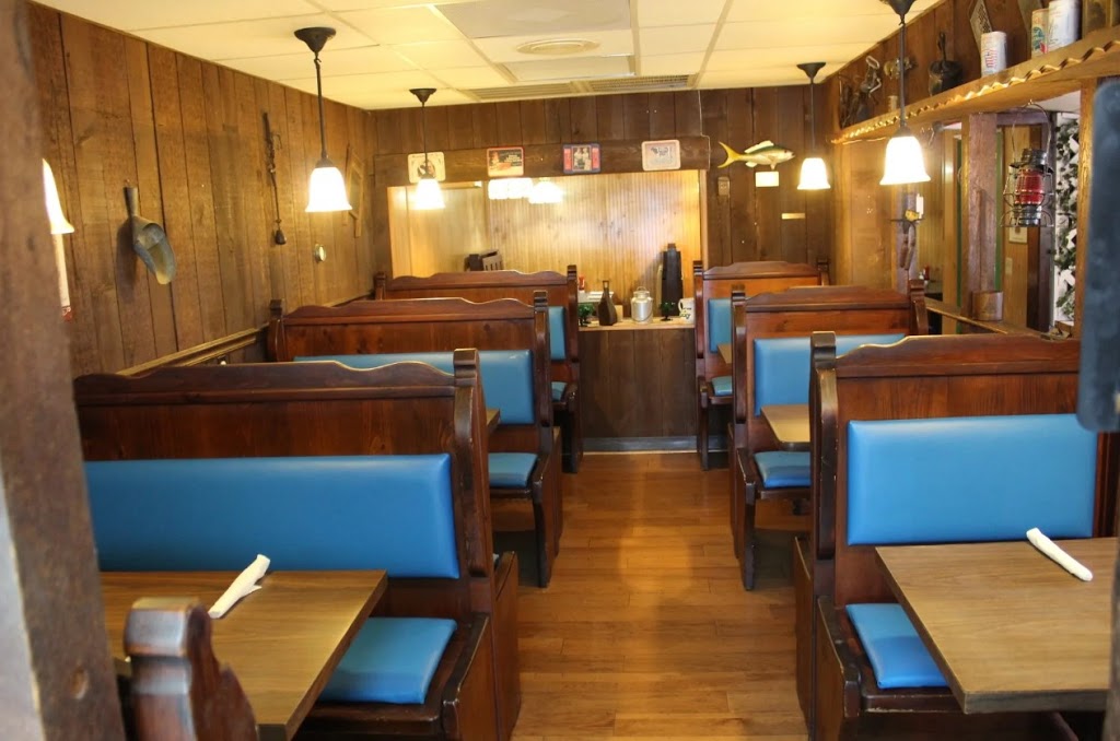 Whiskey Creek Station | restaurant | 11481 McGregor Blvd, Fort Myers, FL 33919, USA | 2394823241 OR +1 239-482-3241