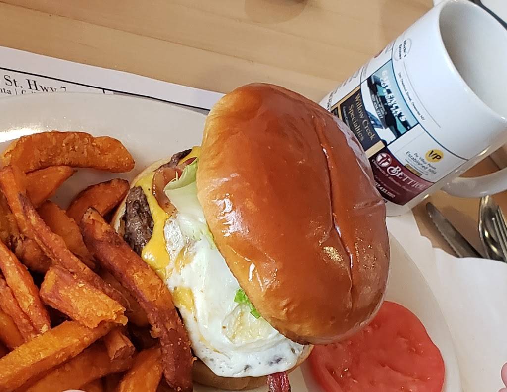 Nicks Diner | restaurant | 220 Chestnut St, Oneonta, NY 13820, USA | 6074321222 OR +1 607-432-1222