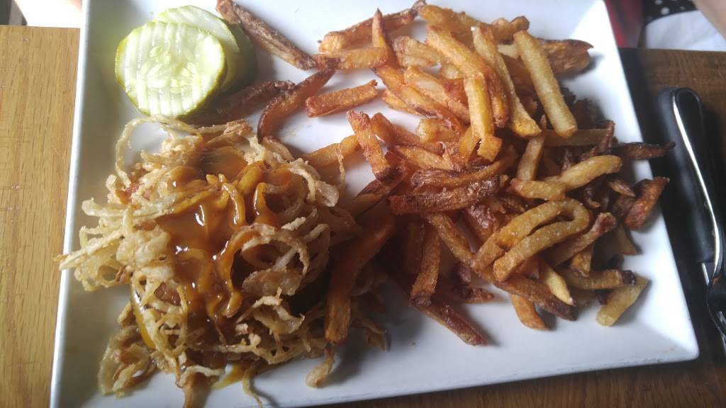 Fuller House | restaurant | 35 E 1st St, Hinsdale, IL 60521, USA | 6305685466 OR +1 630-568-5466