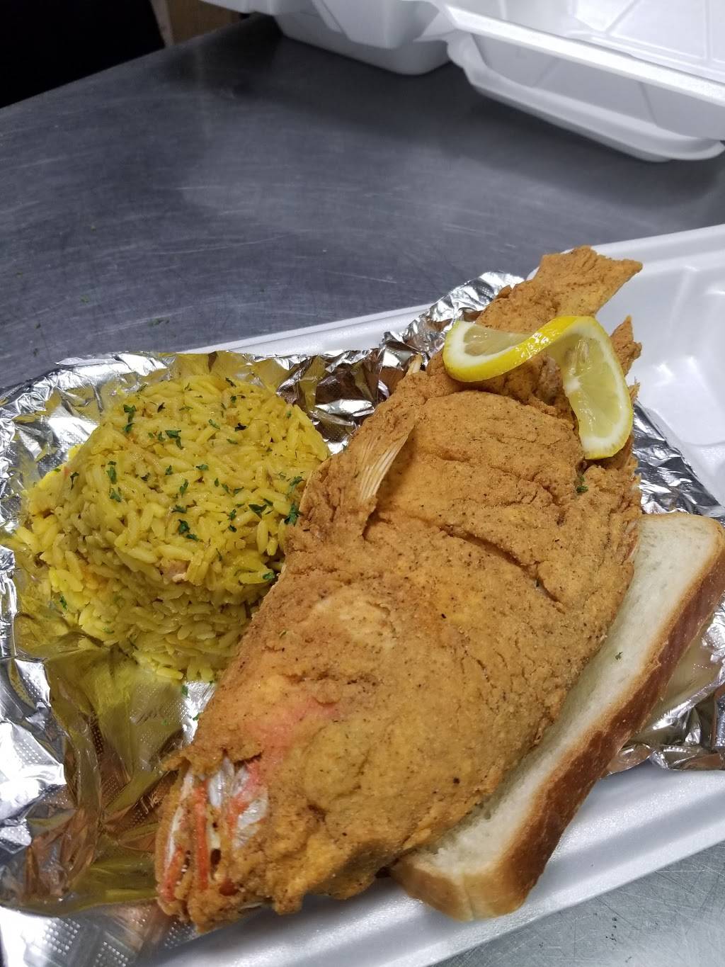 Chefpats | restaurant | 2876 North State Road-7, Lauderdale Lakes, FL 33313, USA | 9549081313 OR +1 954-908-1313