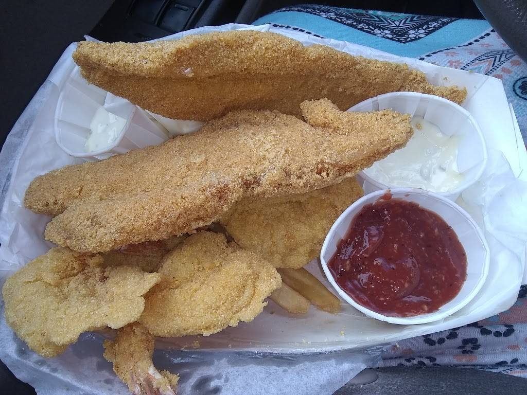 Top Cat Seafood Restaurant | restaurant | 1717 hatcher street, Dallas, TX 75215, USA | 2144283544 OR +1 214-428-3544