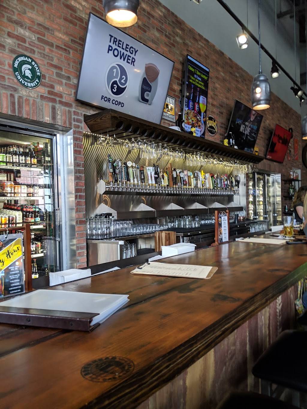 Beerhead Bar & Eatery - Novi | restaurant | 44375 West 12 Mile Road Suit G157, Novi, MI 48377, USA | 2485133327 OR +1 248-513-3327