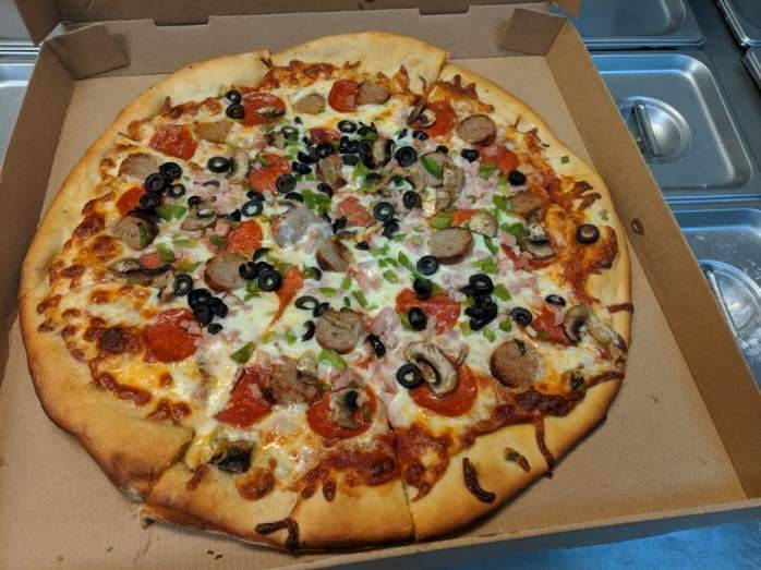 Bambinos Pizzeria | meal delivery | 1701 Doyle Rd, Deltona, FL 32725, USA | 3862599502 OR +1 386-259-9502