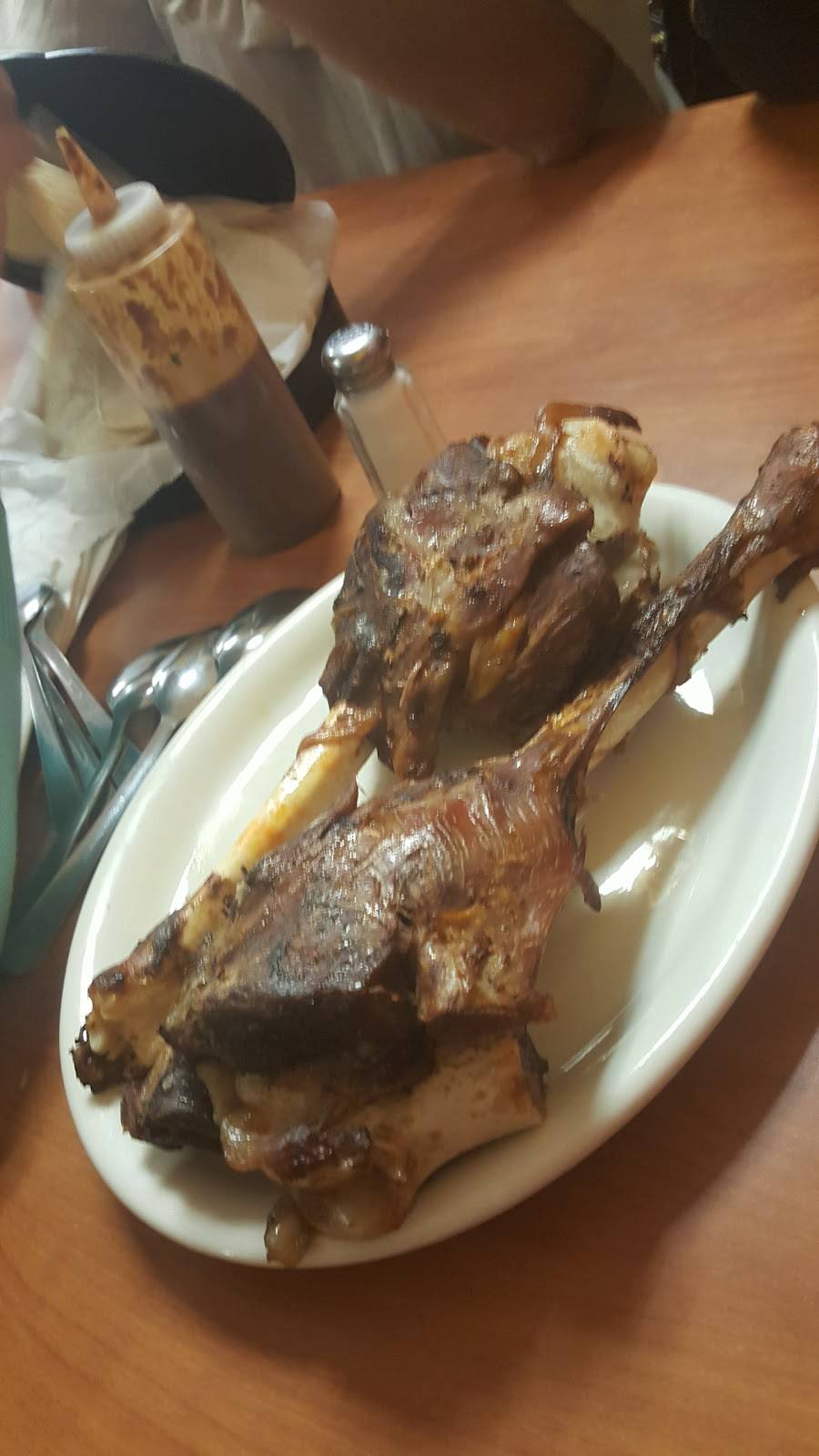 BIRRIERIA JALISCO LYNWOOD | restaurant | 3180 E Imperial Hwy Unit D, Lynwood, CA 90262, USA | 3106395123 OR +1 310-639-5123