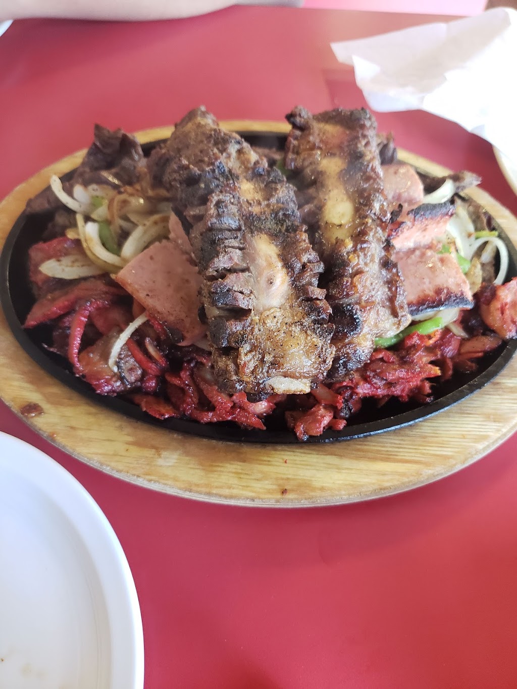 Taquitos Ravi Restaurant | restaurant | 2519 E Saunders St, Laredo, TX 78041, USA | 9567228500 OR +1 956-722-8500