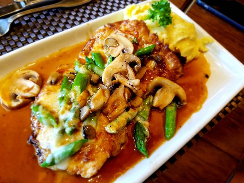 Grand Lux Cafe | restaurant | 11506 Century Oaks Terrace #128, Austin, TX 78758, USA | 5128737477 OR +1 512-873-7477