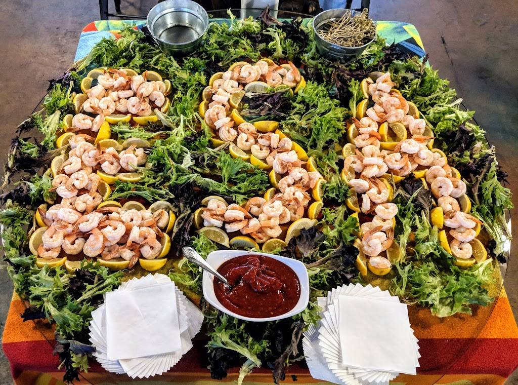 Sliders Oyster Bar | restaurant | 218 1st St, Neptune Beach, FL 32266, USA | 9042460881 OR +1 904-246-0881