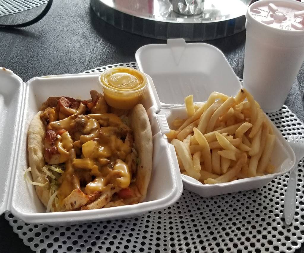 Hollywood Coney Island | restaurant | 12033 Grand River Ave, Detroit, MI 48204, USA | 3139336989 OR +1 313-933-6989