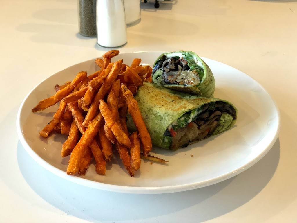 Dinerbar on Clifton | restaurant | 11801 Clifton Blvd, Lakewood, OH 44107, USA | 2165215003 OR +1 216-521-5003