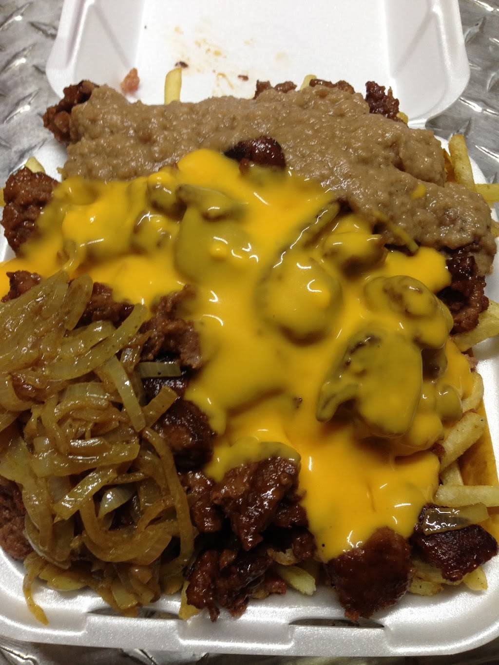 JP Burguers And Hotdogs | restaurant | Boulevard Geranios, Ejido Ruiz Cortez 457, Las Lomitas, 22830 Ensenada, B.C., Mexico | 016461099965 OR +52 646 109 9965