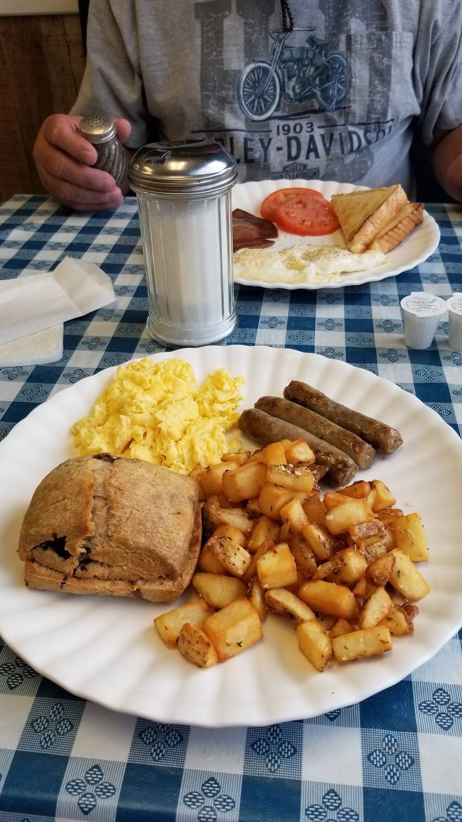 Aunt Ruth Anns | restaurant | 6143, 494 Pinewood Rd, Sumter, SC 29154, USA | 8037571114 OR +1 803-757-1114