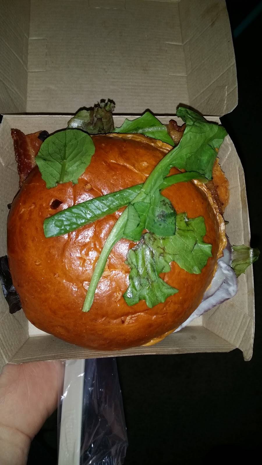 Wendys | restaurant | 7707 W Layton Ave, Greenfield, WI 53220, USA | 4142810222 OR +1 414-281-0222