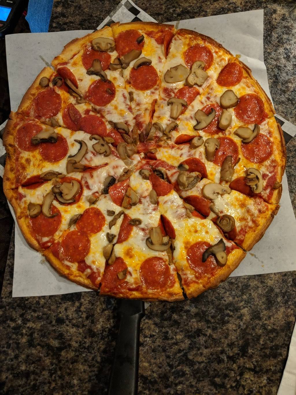 Skipperenos Italian Restaurant | restaurant | 1604 W Grandview Blvd, Erie, PA 16509, USA | 8148648888 OR +1 814-864-8888