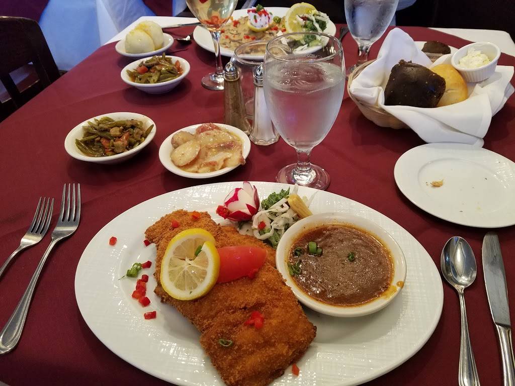 The Bavarian Chef Fredericksburg | restaurant | 200 Lafayette Blvd, Fredericksburg, VA 22401, USA | 5406562101 OR +1 540-656-2101