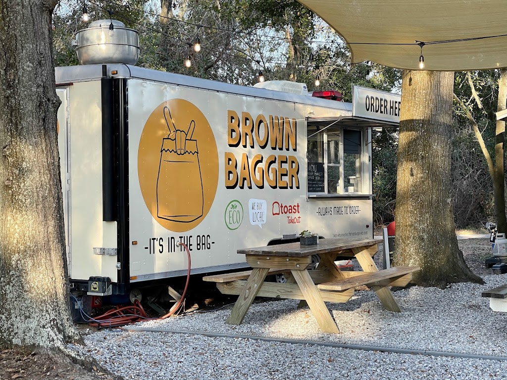 Brown Bagger Food Truck | restaurant | 3808 N 12th Ave, Pensacola, FL 32503, USA | 8503801519 OR +1 850-380-1519
