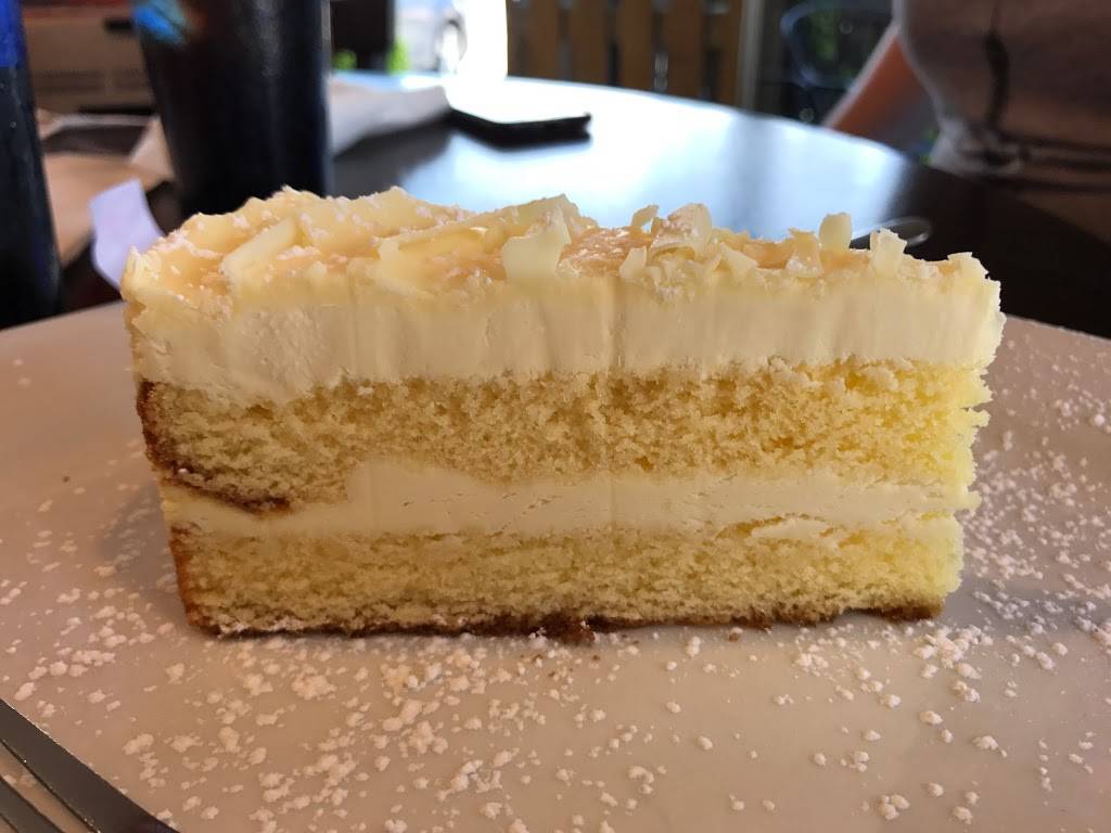 La Casetta Italian Restaurant | restaurant | 109 E Academy St, Robersonville, NC 27871, USA | 2527956699 OR +1 252-795-6699