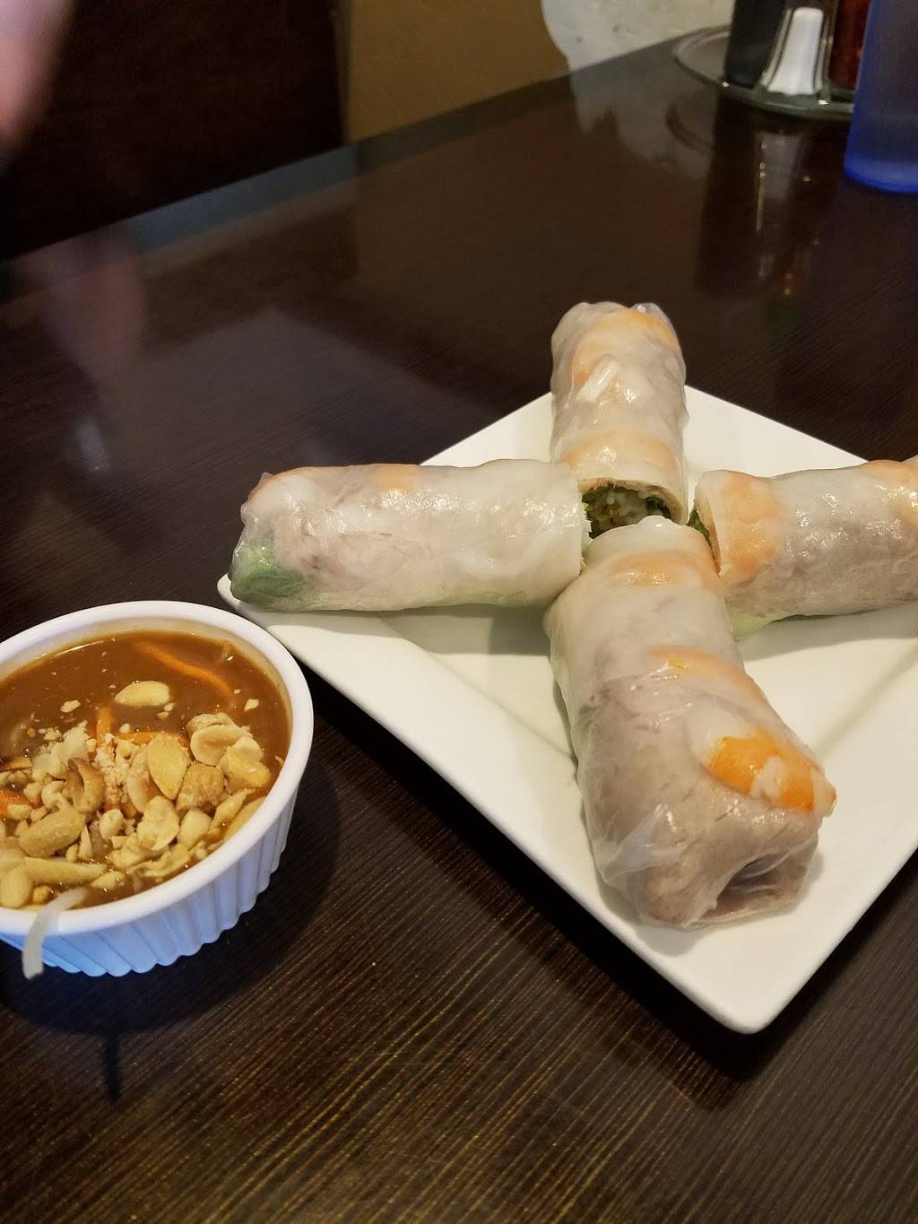 Pho Ginger & Grill | restaurant | 1420 E Plaza Blvd, National City, CA 91950, USA | 6193361544 OR +1 619-336-1544