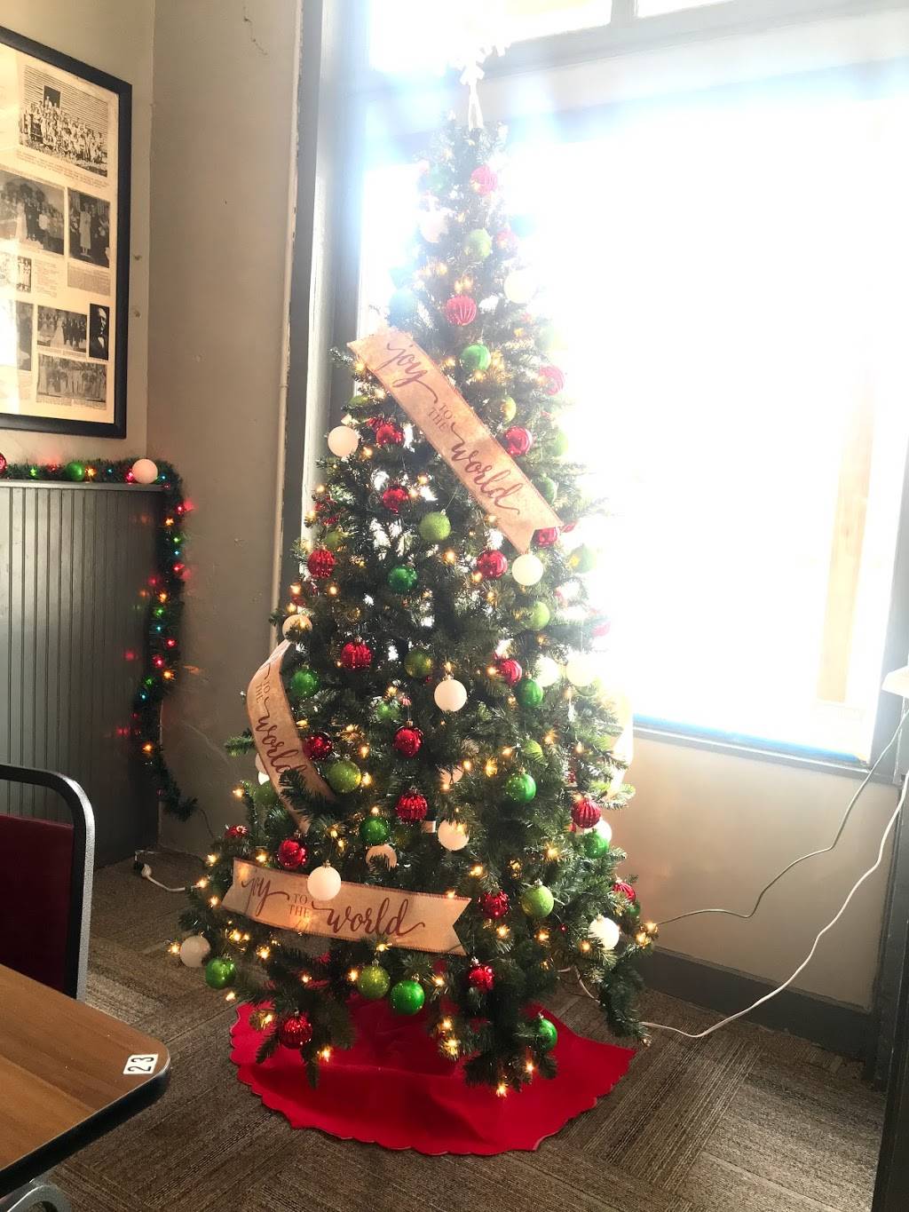 Papa Daddys | restaurant | 1704 TN-138, Mercer, TN 38392, USA | 7314230977 OR +1 731-423-0977