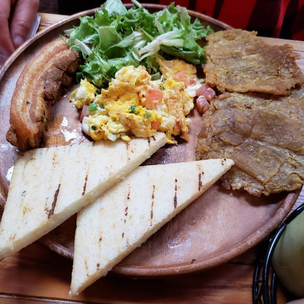 Barroco | restaurant | 12906 Madison Ave, Lakewood, OH 44107, USA | 2162218127 OR +1 216-221-8127