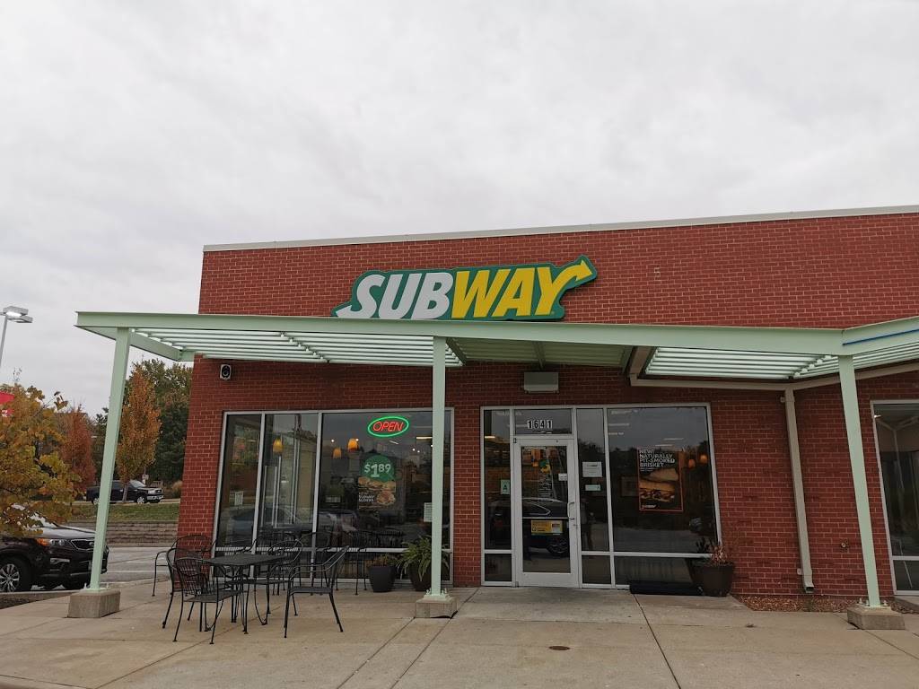 Subway | meal takeaway | 1641 S Jefferson Ave Suite E, St. Louis, MO 63104, USA | 3147711444 OR +1 314-771-1444
