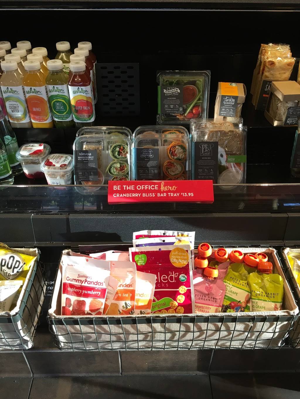 Starbucks | cafe | 1055 Torrey Pines Rd #102, La Jolla, CA 92037, USA | 8584542801 OR +1 858-454-2801