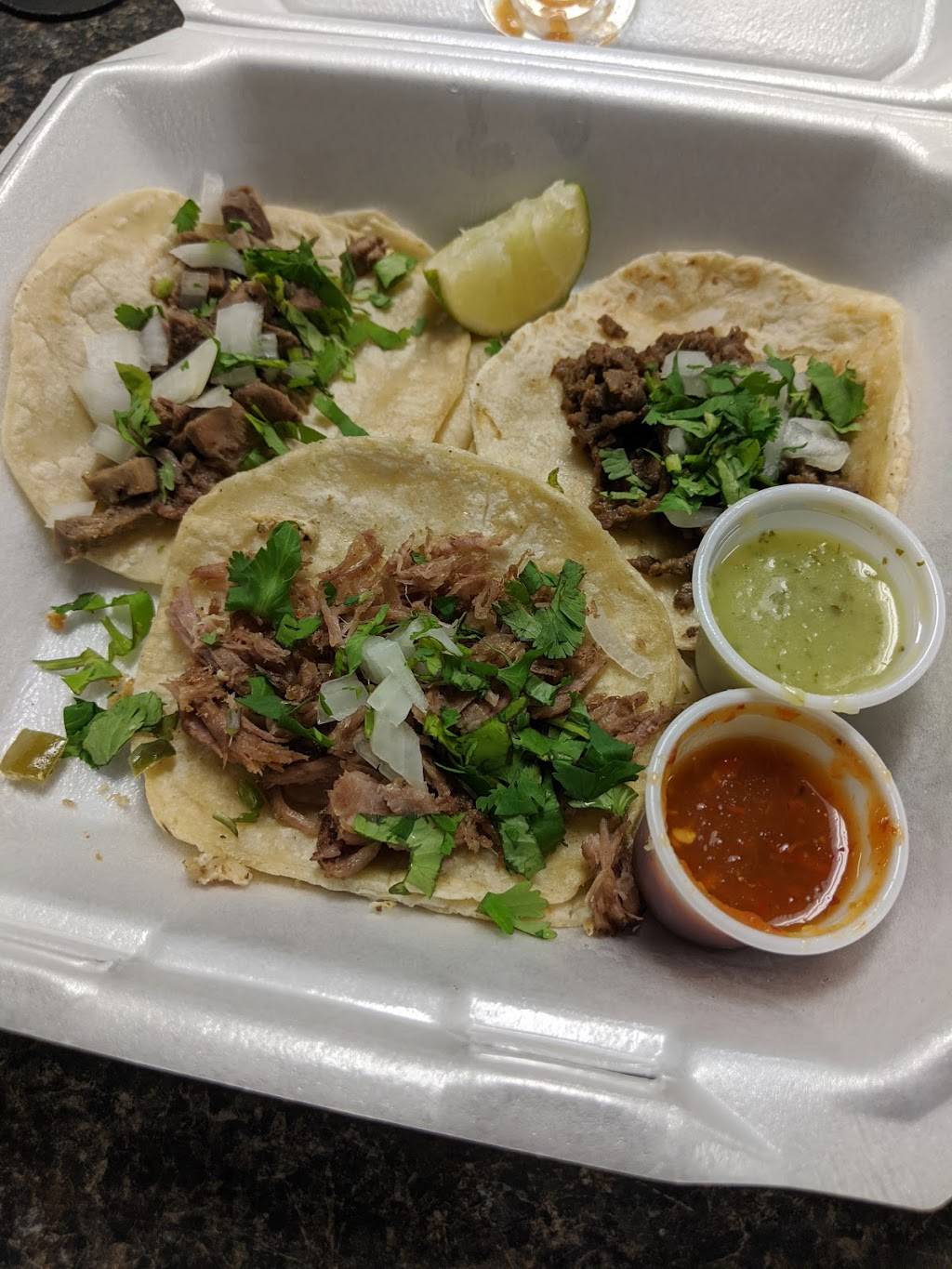 Taqueria La Tapatio | restaurant | 1272 N Eastern Ave, Moore, OK 73160, USA | 4054308611 OR +1 405-430-8611