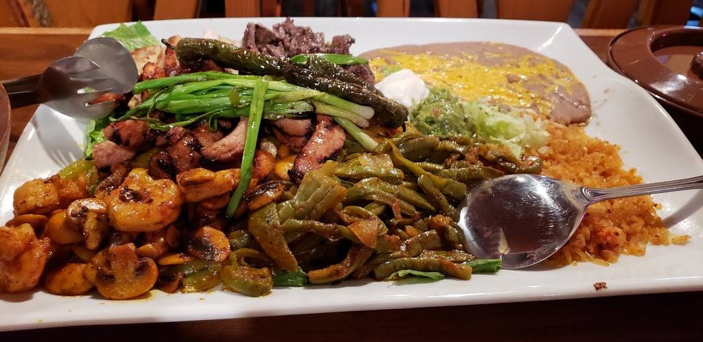 Ixtapa Mexican Restaurant | restaurant | 9200 271st St NW, Stanwood, WA 98292, USA | 3606295227 OR +1 360-629-5227